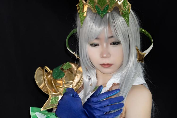 王者荣耀职场装备搭配技巧-王者荣耀职业服怎么搞?-第1张图片-平泛游戏 王者荣耀职场装备搭配技巧-王者荣耀职业服怎么搞?-第1张图片-平泛游戏